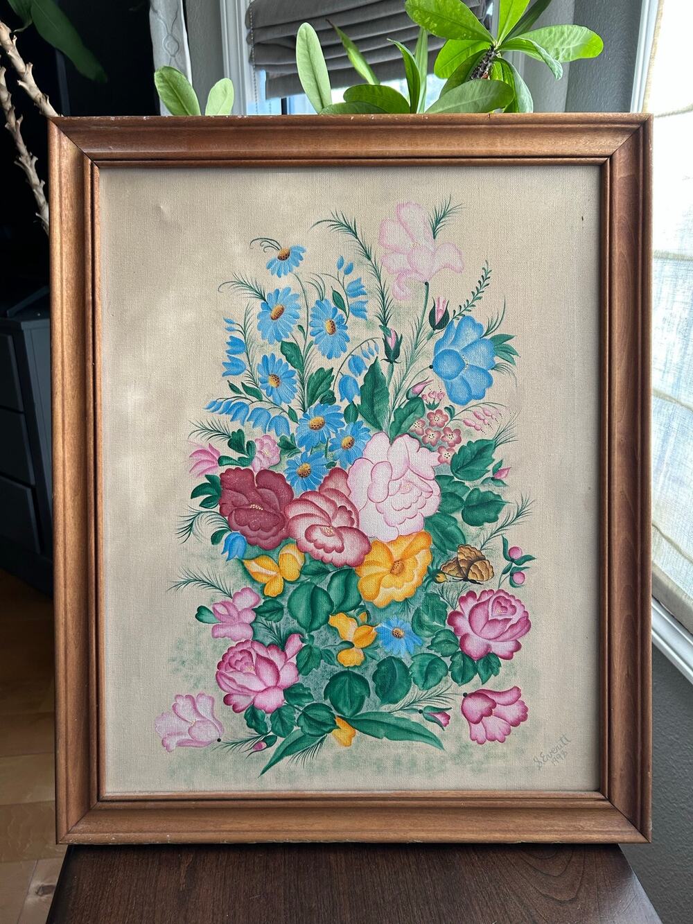 Vintage folk art style floral bouquet still life painting signed